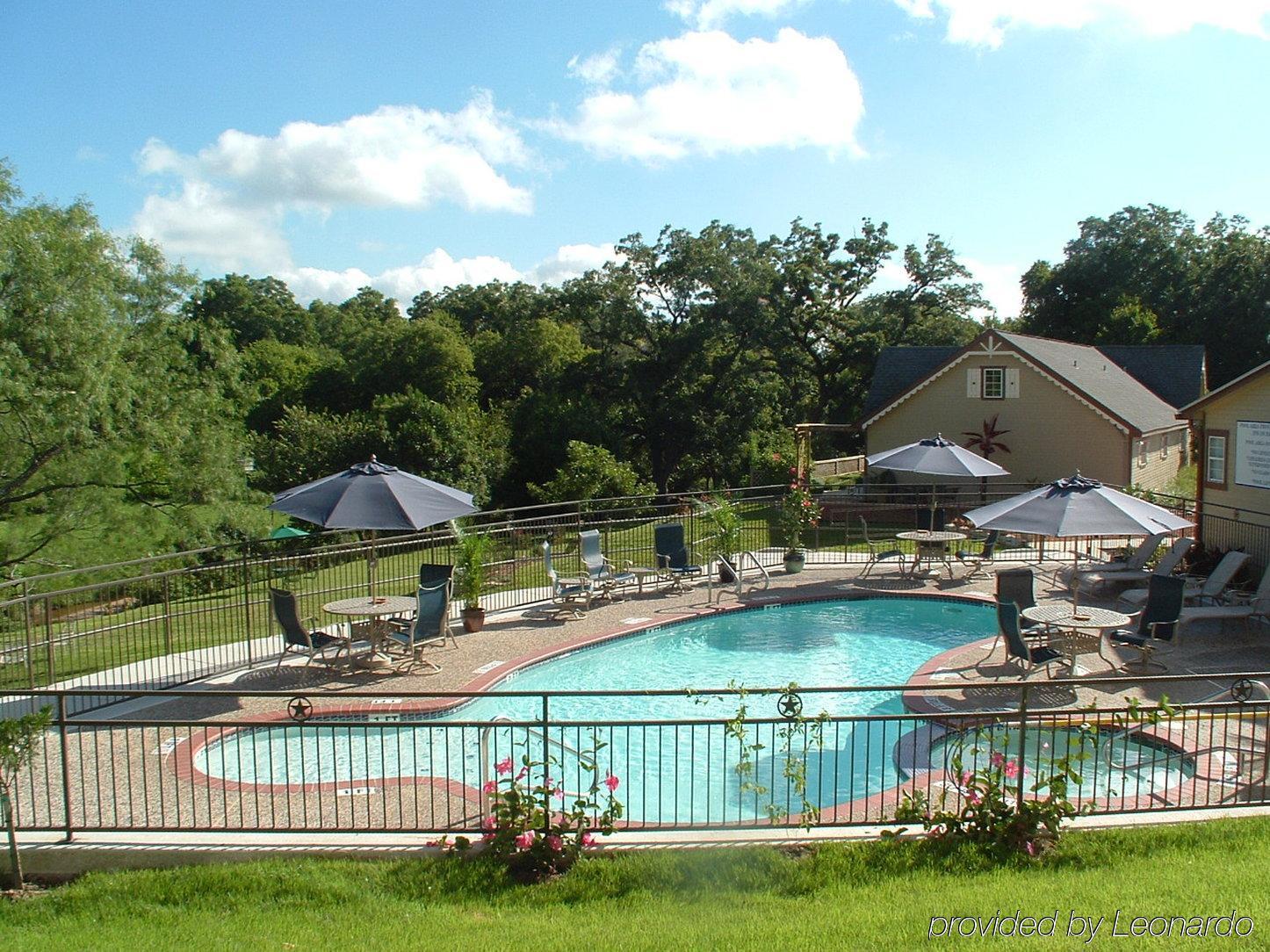 Inn On Barons Creek Фредериксберг Удобства фото